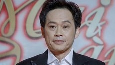 Nghệ sĩ Hoài Linh từng thừa nhận chậm giải ngân hơn 14 tỉ đồng tiền từ thiện. (Ảnh: Lao Động)