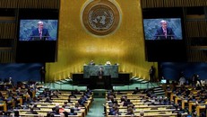 Tổng thư ký LHQ Antonio Guterres phát biểu khai mạc phiên thảo luận chung cấp cao của Đại hội đồng Liên Hiệp Quốc khóa 76 ngày 21-9. (Ảnh: Reuters)