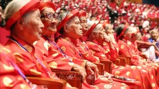 Các mẹ Việt Nam anh hùng trong buổi Gặp mặt. Ảnh: Anh Tuấn/TTXVN