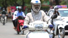 Chỉ số tia cực tim cao, người dân từ Bắc vào Nam hạn chế ra đường khi trời nắng