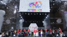 Ngày hội Truyền thống 2022 của TNG Holdings Vietnam với chủ đề Interact với ý nghĩa đề cao tinh thần tương tác được Ban lãnh đạo chính thức khai mạc.