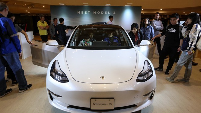 Tesla bán 15 chiếc Model 3 cho các nhân viên Trung Quốc
