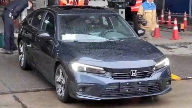 Honda Civic 2022 bị bắt gặp lăn bánh trước ngày ra mắt