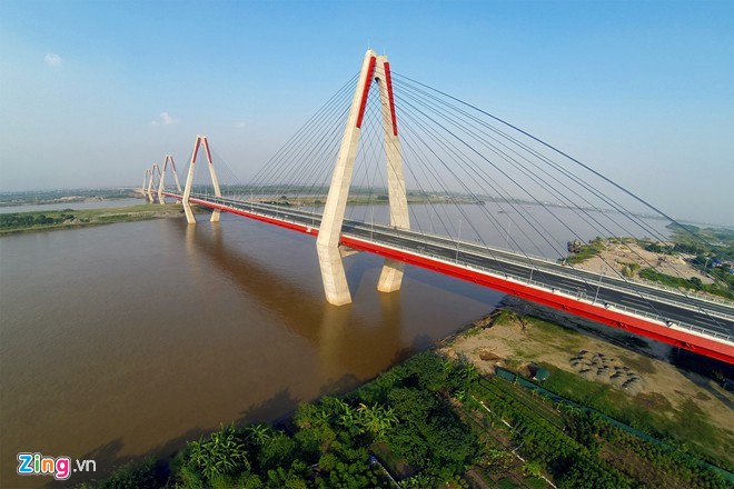 Cầu Nhật Tân là cầu dây văng dài nhất Việt Nam. 5 trụ tháp hình thoi của cầu tượng trưng cho thứ gì?