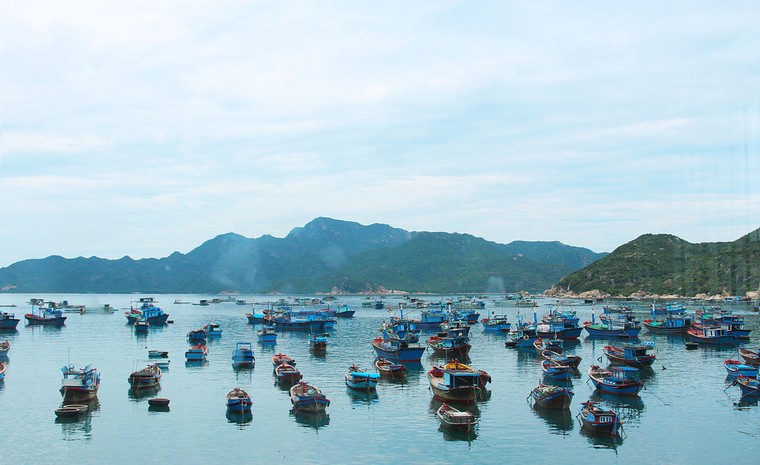 Trên đảo Bình Ba có mấy thôn?