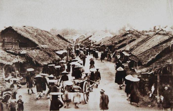 Tên gọi nào của Hà Nội được nhà Minh đặt với hàm nghĩa kỳ thị kinh đô nước Việt?
