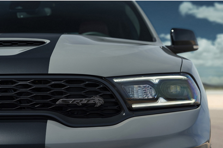Dodge Durango SRT Hellcat 2021, siêu SUV 710 mã lực tái xuất - Hình 5 Dodge Durango SRT Hellcat 2021, sieu SUV 710 ma luc tai xuat-Hinh-5