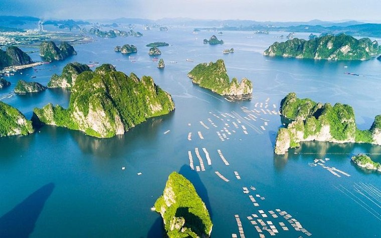 Đâu là hòn đảo nổi tiếng ở Vịnh Hạ Long?