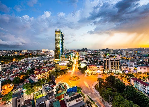 Tỉnh nào sau đây không giáp với Thanh Hóa?