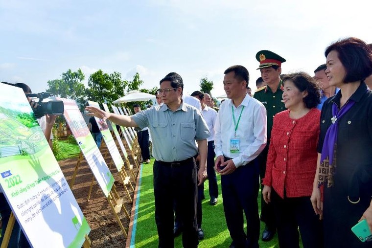 Thiên đường sữa trên thảo nguyên xanh Mộc Châu - Dự án 'khủng' của 2 ông lớn ngành sữa ảnh 1