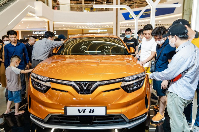 Gần 1.000 ô tô điện VF 8 được “chốt đơn” sau hai ngày tổ chức lái thử ảnh 3