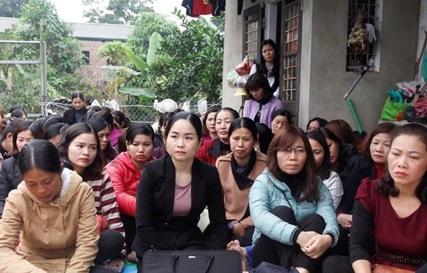 Các giáo viên hợp đồng ở Sóc Sơn lo lắng trước nguy cơ mất việc. (Ảnh: Vietnamnet)