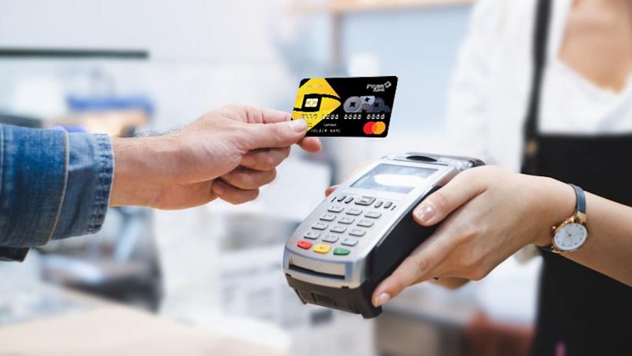 Thẻ tín dụng hoàn tiền – “bảo bối” chi tiêu tiết kiệm thời dịch
