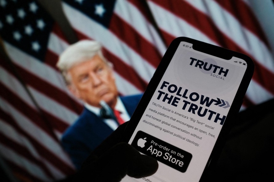Giới chuyên gia cho rằng mạng xã hội TRUTH Social của ông Trump sẽ sớm thất bại. (Ảnh: AFP)