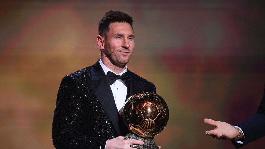 Messi giành Quả bóng Vàng thứ 7 trong sự nghiệp. (Ảnh: Euro Sport)