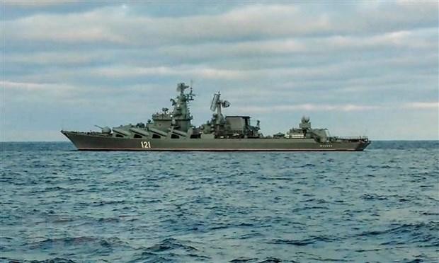 Tàu khu trục Moskva của Nga tham gia tập trận hải quân trên Biển Đen, ngoài khơi cảng Sevastopol thuộc Crimea, ngày 12/2. (Ảnh: AFP/TTXVN) 