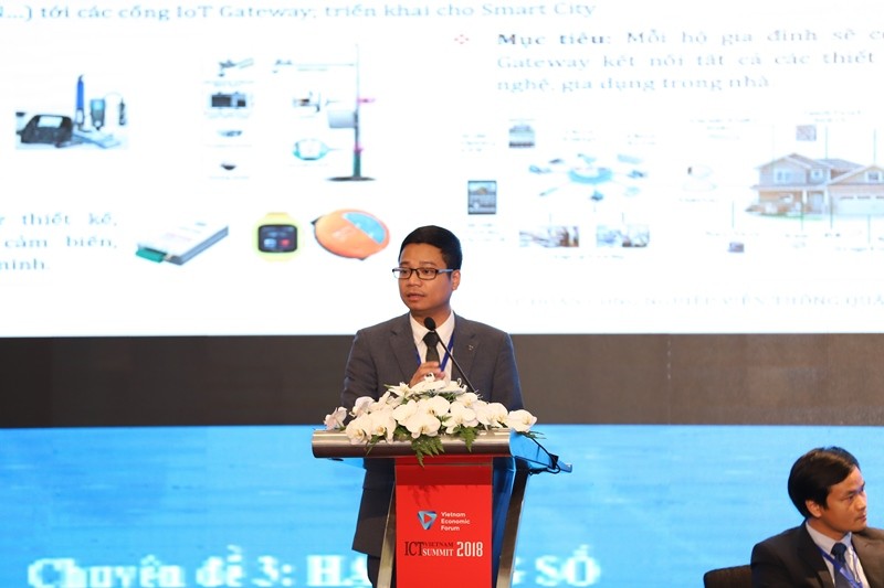 Đại diện Viettel phát biểu tại Vietnam ICT Summit 