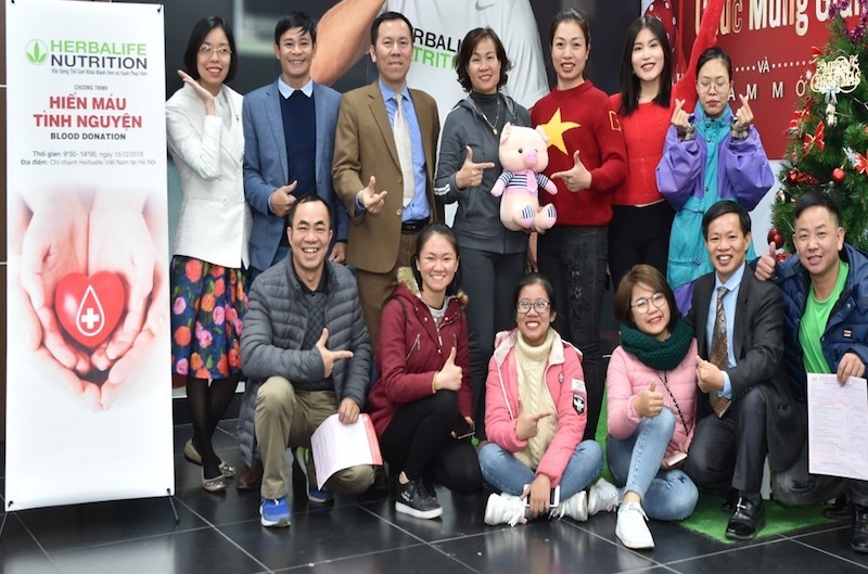 Thành viên độc lập và nhân viên Herbalife Việt Nam hưởng ứng ngày hiến máu tình nguyện