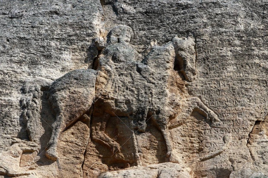 Kỵ sĩ Madara - dấu ấn nghệ thuật trung cổ châu Âu