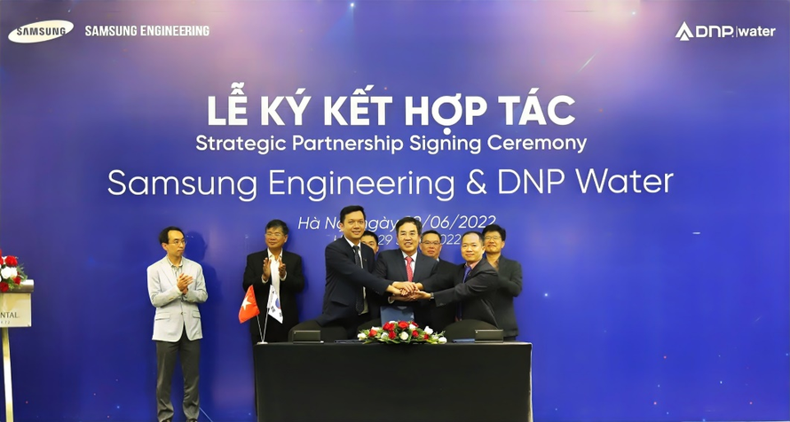 Toàn cảnh buổi lễ ký kết trở thành cổ đông chiến lược của Samsung Engineering và DNP Water