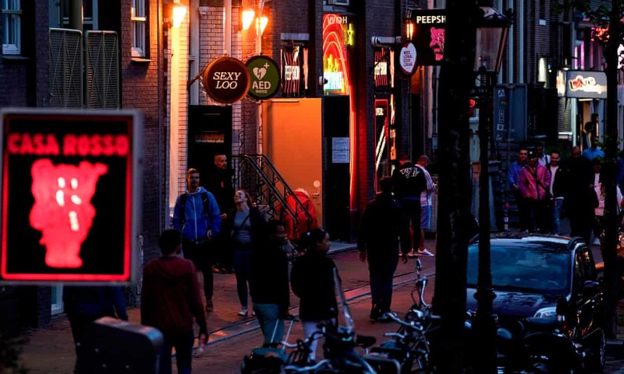 Phố đèn đỏ Amsterdam hậu giãn cách xã hội