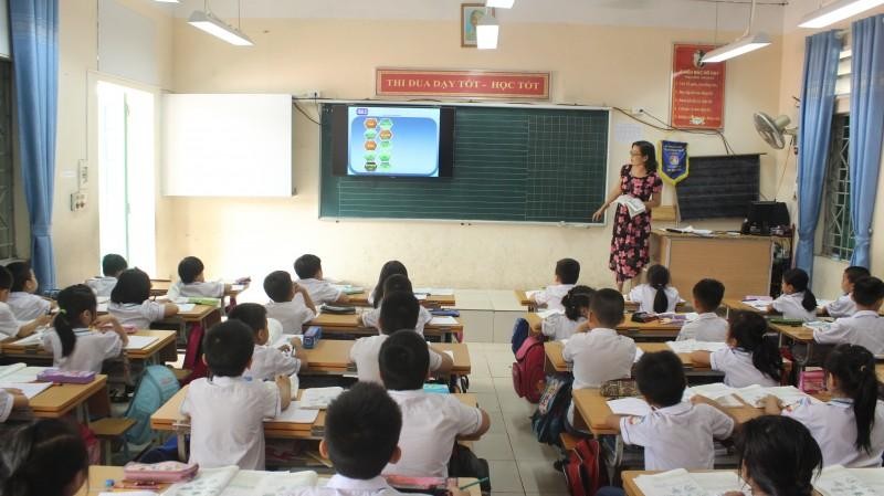 Hà Nội: Chọn giáo viên có kinh nghiệm, vững chuyên môn dạy lớp 6 