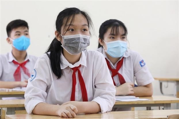 Bí thư Hà Nội: Đưa học sinh trở lại trường sớm nhất, an toàn nhất, dự kiến đầu tháng 12
