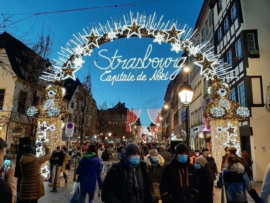  Chợ Giáng sinh Strasbourg 'hồi sinh'