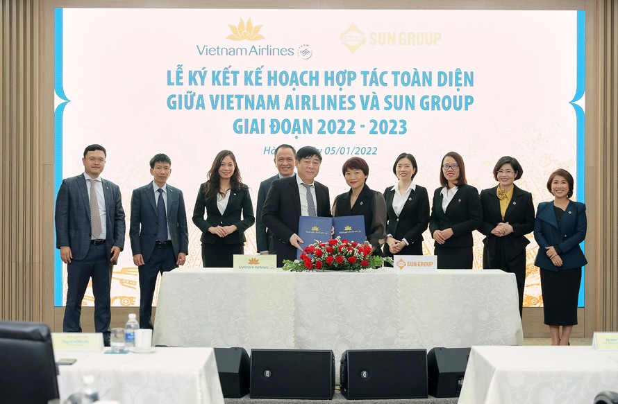 Lễ ký kết KH hợp tác toàn diện giữa Sun Group và Vietnam Airlines.