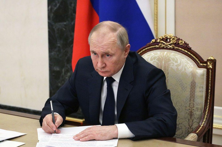 Tổng thống Putin: Nga sẽ trỗi dậy mạnh mẽ hơn
