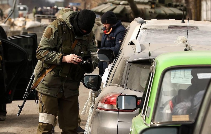 Ukraine bác bỏ lời kêu gọi đầu hàng của Nga tại Mariupol