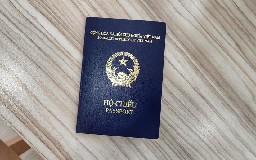 Đức cấp thị thực cho hộ chiếu mới của Việt Nam