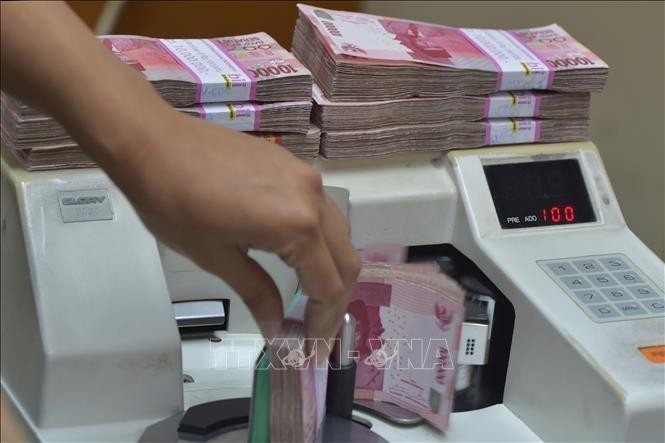 Indonesia tăng thuế suất VAT lên 11%