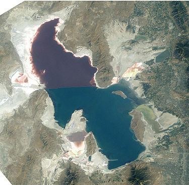 Hạn hán khiến mực nước Hồ Muối Lớn ở Mỹ thấp kỷ lục