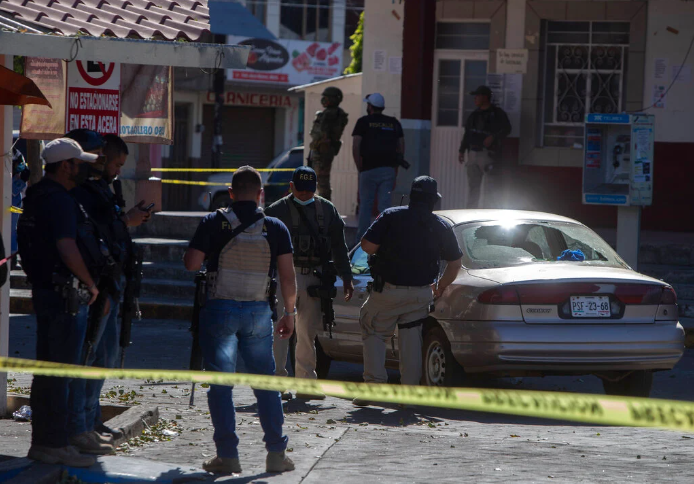 Bạo lực lan rộng ở nhiều thành phố biên giới của Mexico