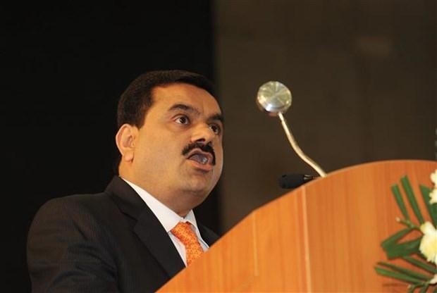 Chủ tịch tập đoàn Adani, ông Gautam Adani, phát biểu tại Hội nghị thượng đỉnh toàn cầu Vibrant Gujarat lần thứ 5 ở Gandhinagar (Ấn Độ), ngày 13/1/2010. (Ảnh: AFP/ TTXVN)