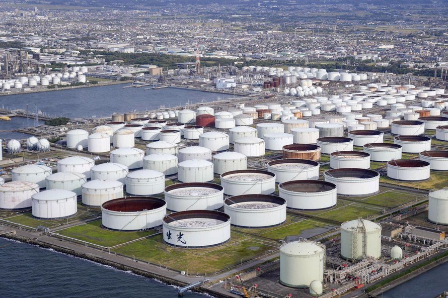 Nhật Bản tiếp tục xả kho dự trữ dầu quốc gia