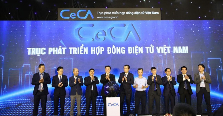 Lễ bấm nút ra mắt Trục phát triển hợp đồng điện tử Việt Nam