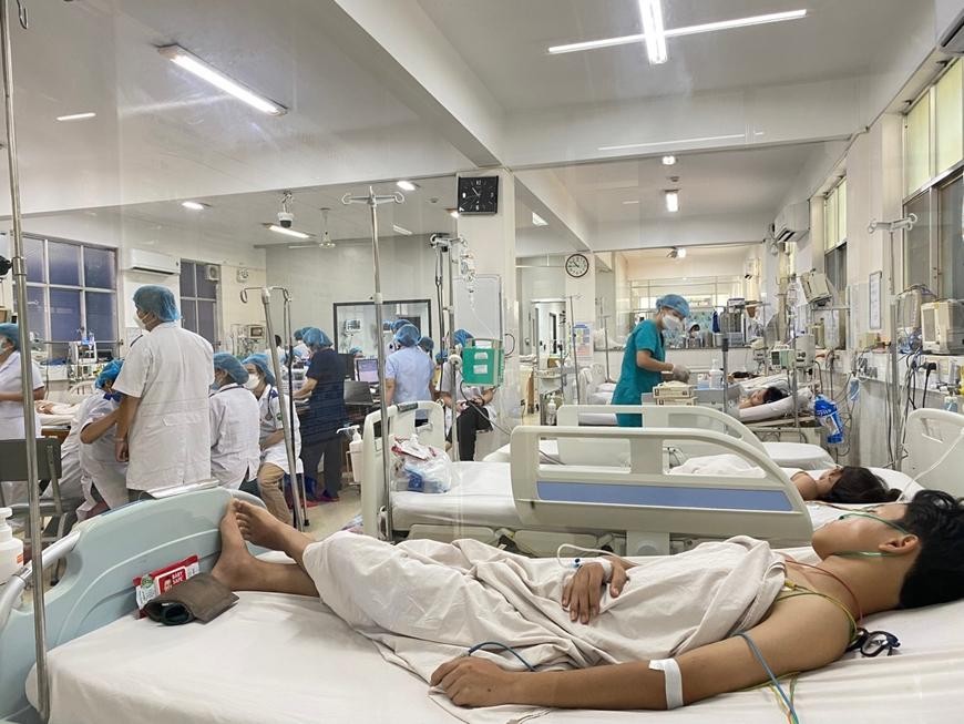 Bộ Y tế phân công các bệnh viện tiếp nhận, điều trị sốt xuất huyết