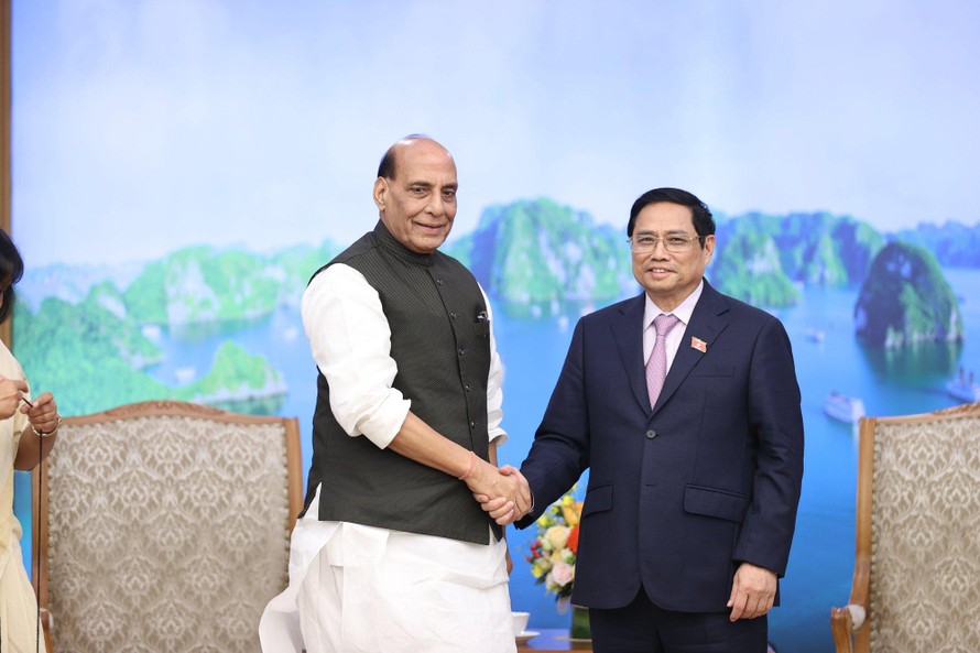 Thủ tướng Phạm Minh Chính đã tiếp Bộ trưởng Bộ Quốc phòng Cộng hòa Ấn Độ Rajnath Singh