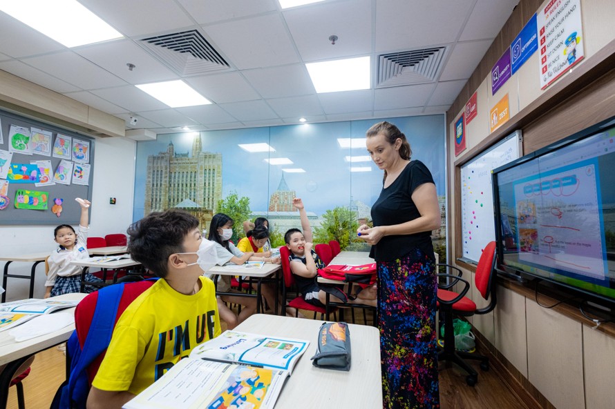 Apax Holdings xây dựng mô hình 'học tiếng Anh như tiếng Việt'