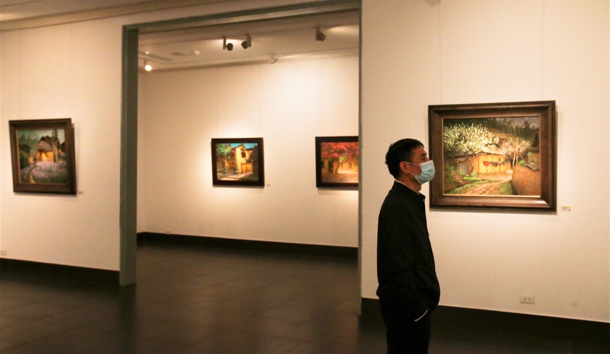Triển lãm Anh Em đang diễn ra tại Bảo tàng Mỹ thuật Việt Nam từ ngày 1 đến ngày 6/12/2021.