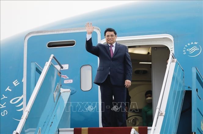 Từ sân bay quốc tế Nội Bài (Hà Nội), Thủ tướng Phạm Minh Chính lên đường tham dự Hội nghị Cấp cao đặc biệt ASEAN - Hoa Kỳ; thăm, làm việc tại Hoa Kỳ và Liên hợp quốc. Ảnh: TTXVN