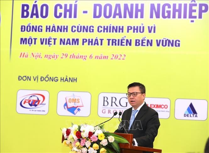Phó Trưởng Ban Tuyên giáo Trung ương, Chủ tịch Hội Nhà báo Việt Nam, Tổng Biên tập Báo Nhân dân Lê Quốc Minh phát biểu khai mạc diễn đàn. Ảnh: TTXVN