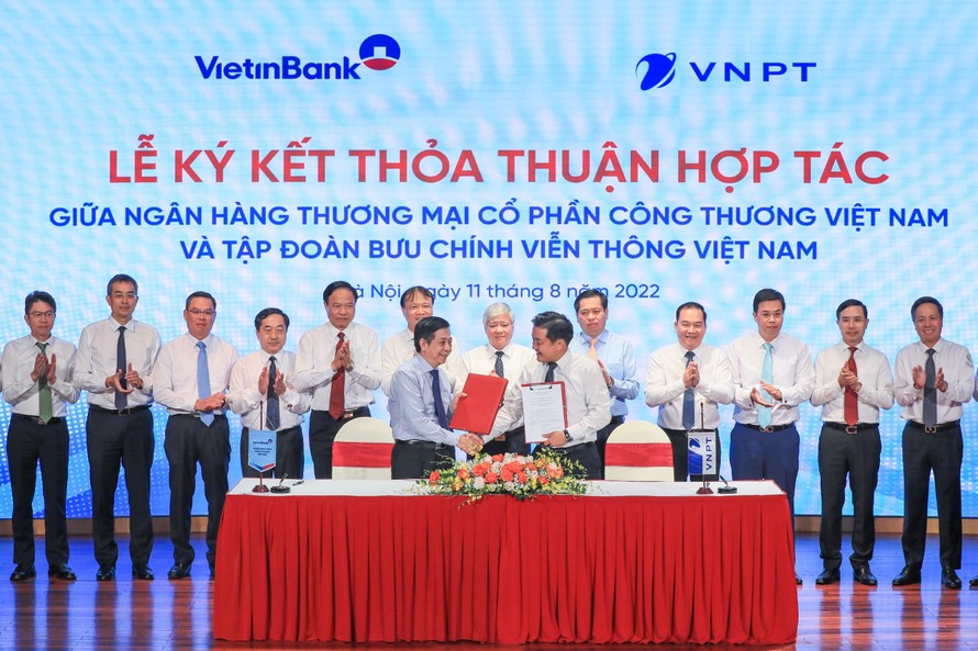 VNPT xây dựng hệ sinh thái tài chính số toàn diện với Tập đoàn Bảo Việt và Ngân hàng Vietinbank