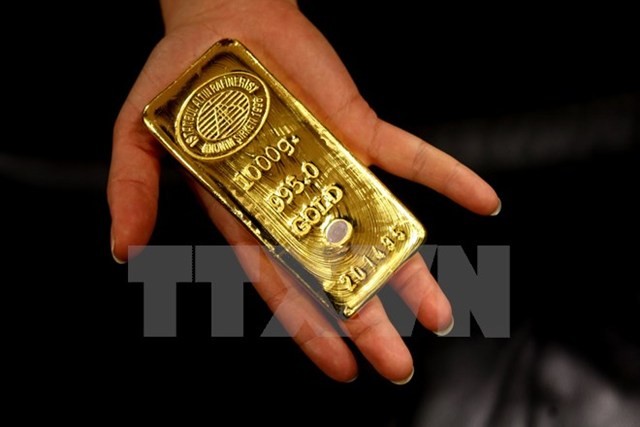 Giá vàng thế giới đã giảm 1% trong phiên 6/9. Ảnh: TTXVN