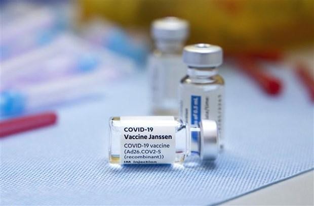 Vaccine phòng COVID-19 của Johnson & Johnson. Ảnh: AFP/TTXVN