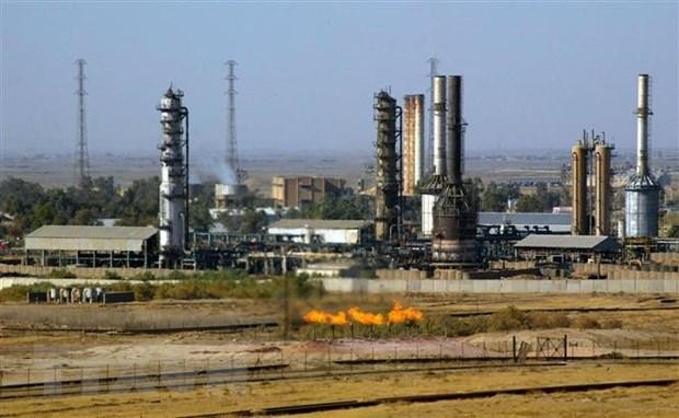 Một cơ sở lọc dầu ở thành phố Kirkuk, phía Bắc thủ đô Baghdad, Iraq. (Ảnh: AFP/TTXVN)