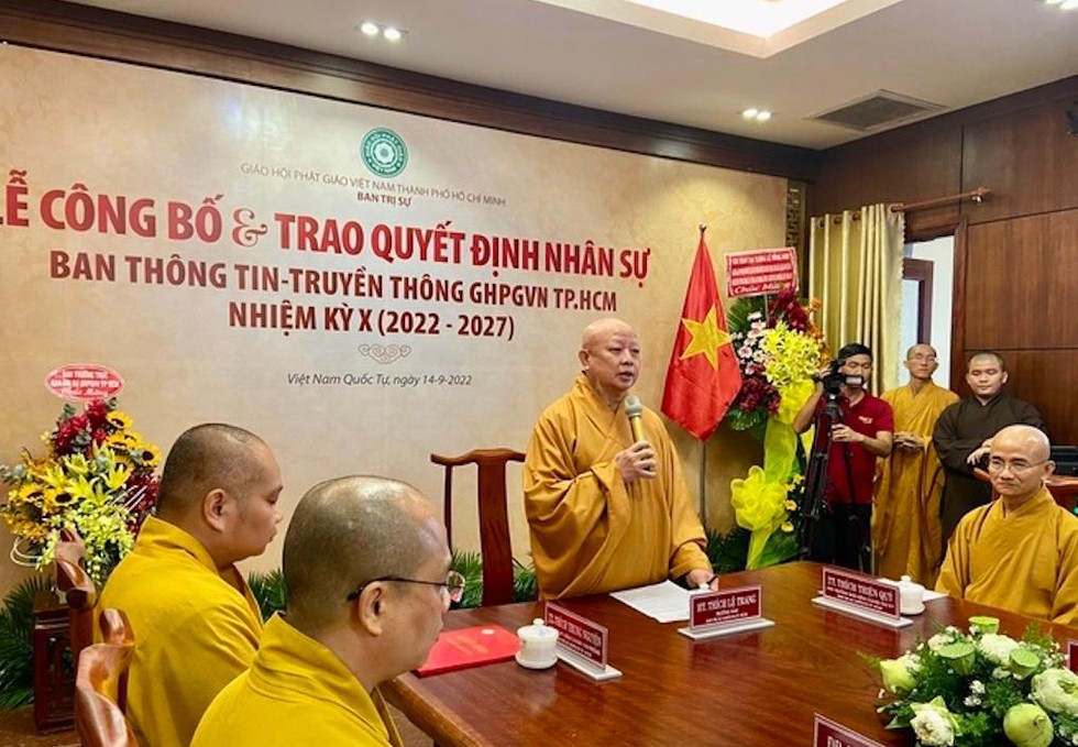Hòa thượng Thích Lệ Trang, Trưởng ban Trị sự Giáo hội Phật giáo Việt Nam TP.HCM phát biểu.