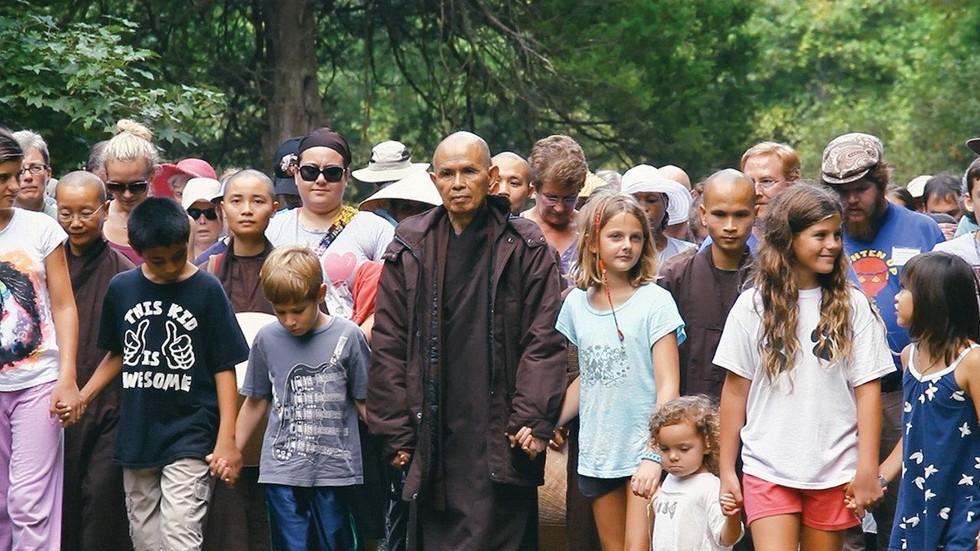 10 nhận định về sự phát triển của đạo Phật ở phương Tây